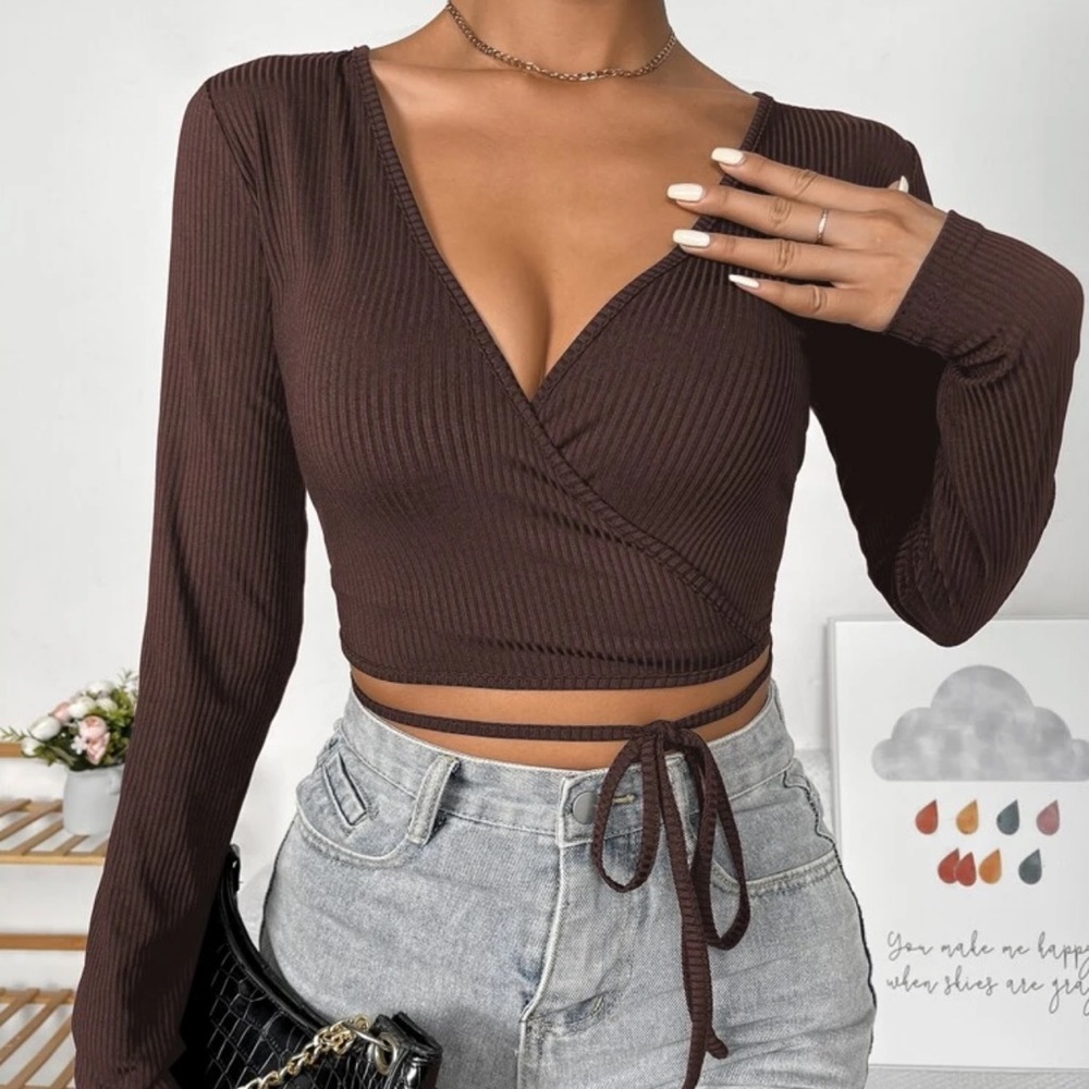 Long sleeve criss cross wrap around tie crop top ribbed knit black y2k v neck - Picture 5 of 6